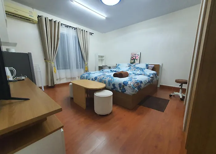 Flr3rd View Wifi I Tv I Ac I Near Mrt Khu Bon ホームステイ *